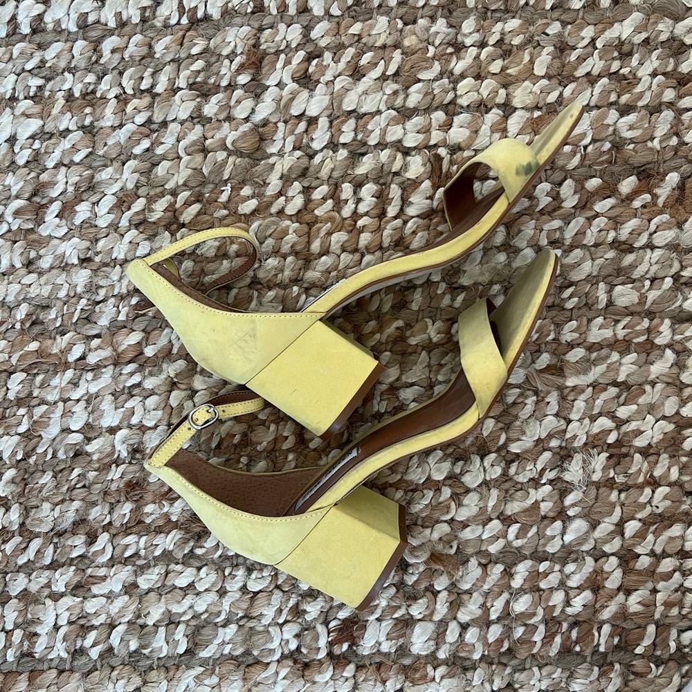 Steve Madden Yellow Kitten Heel